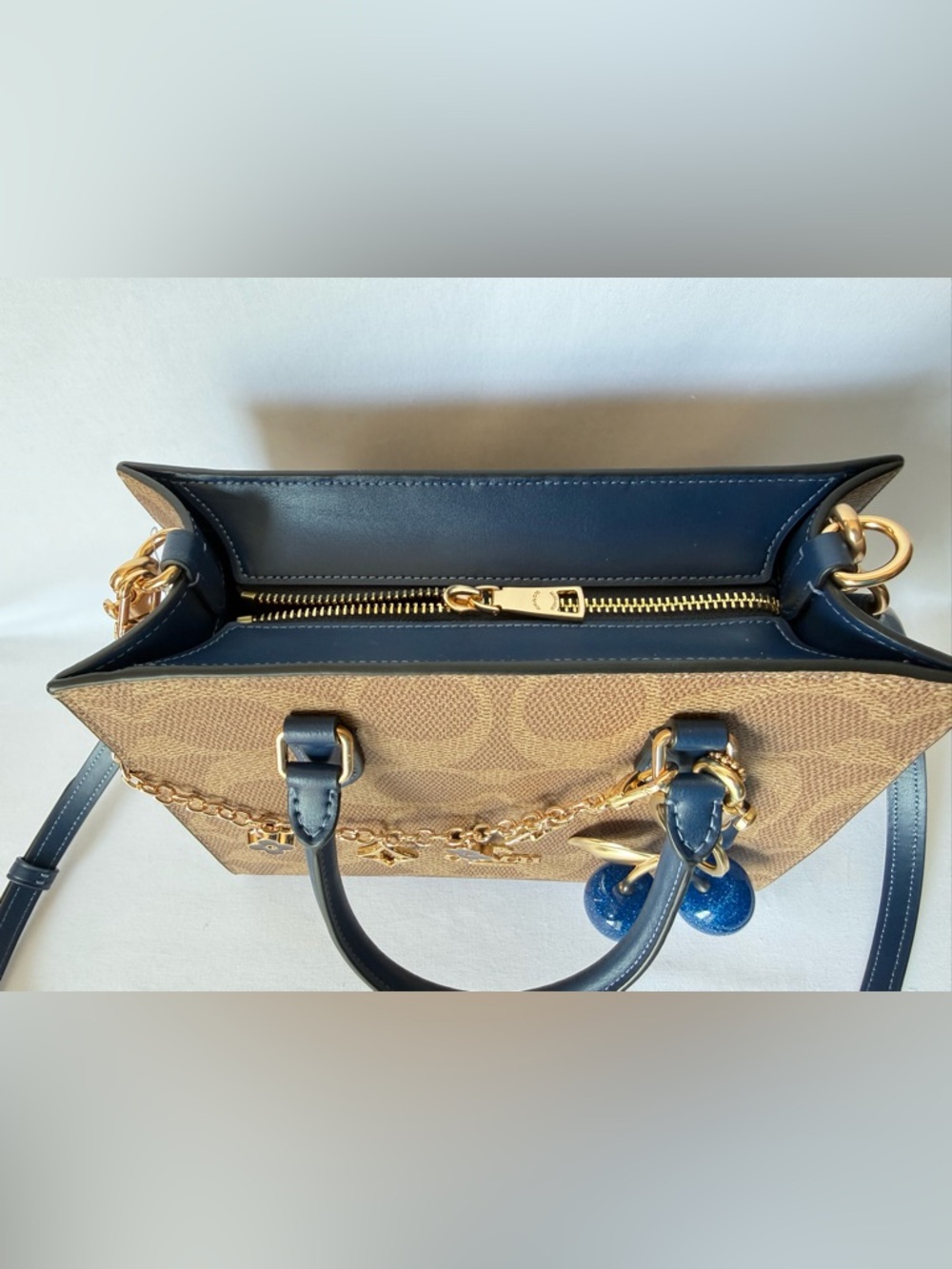 Coach Maggie Small Tote Signature Canvas Tan/deep blue Gold hardware NWT CAL28 - Picture 5 of 14